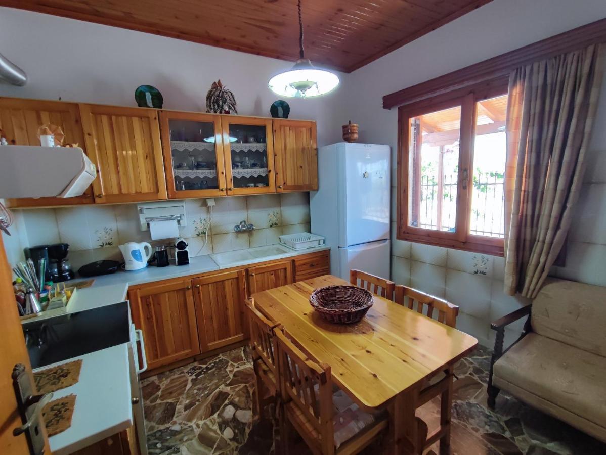 Thomas View Εξοχικό Σπίτι Με Θέα Στη Θάλασσα Porto Heli Esterno foto